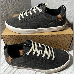 Saola‎ Cannon Canvas Women’s casual sneakers Shoe Dark grey size 7 vegan lace up